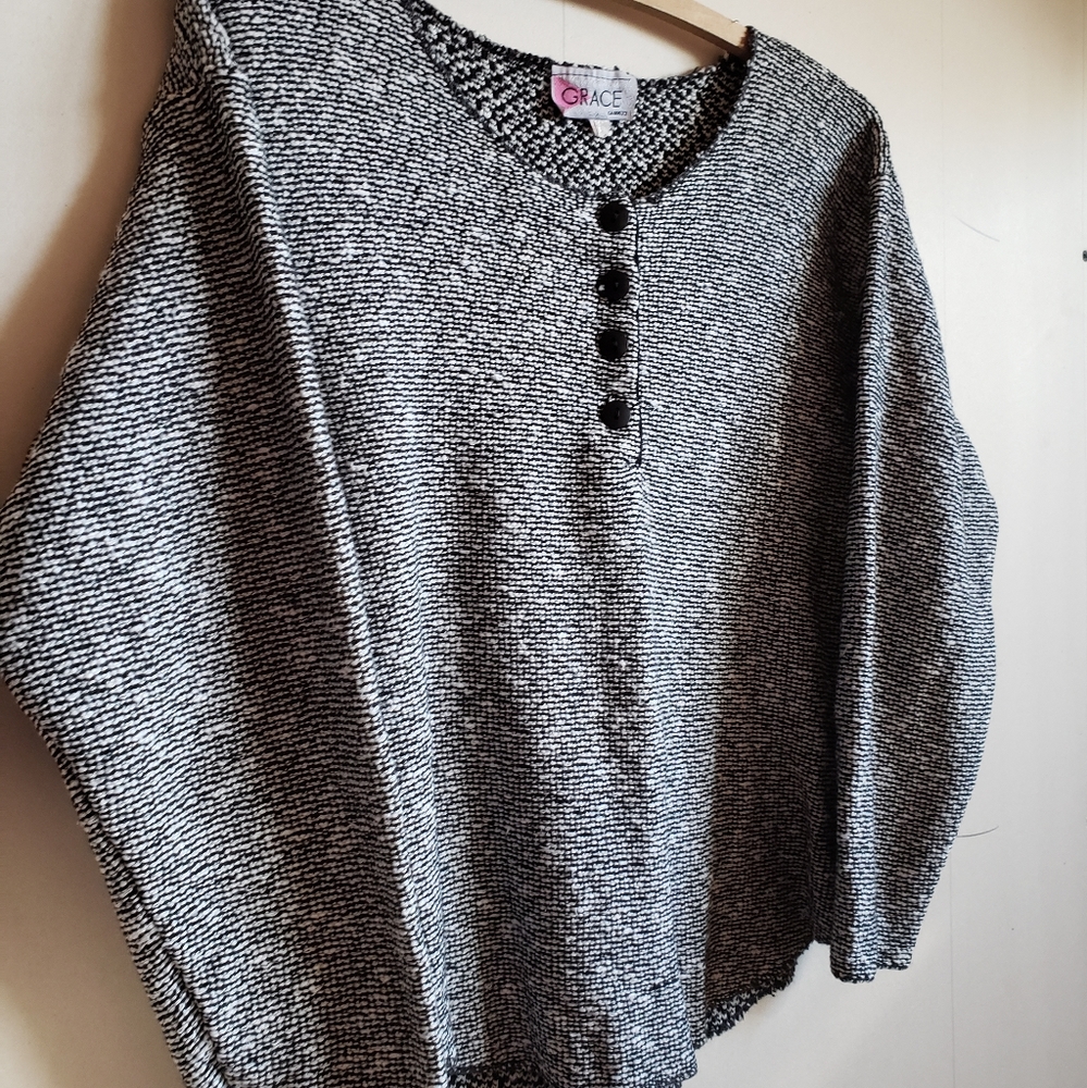 vintage black and white vintage knit 1980s cozy cropped Sweater, women's size M - Picture 2 of 15